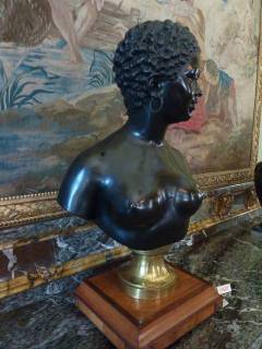 Buste de Négresse / Bust  of a black woman