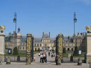 Cour des Adieux / Farewell courtyard